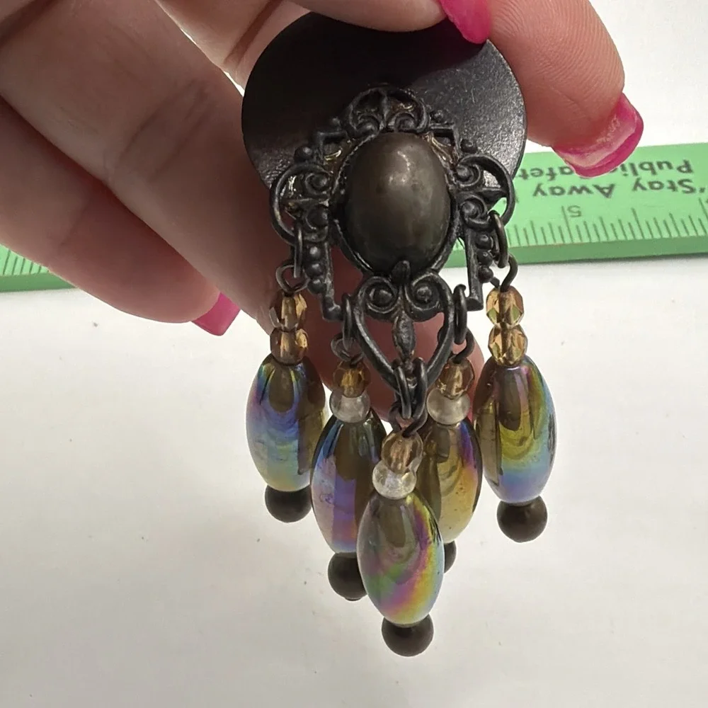 Unsigned‎ Carnival Glass Iridescent Cab & Rhinestone W/Chain Dangles Brooch